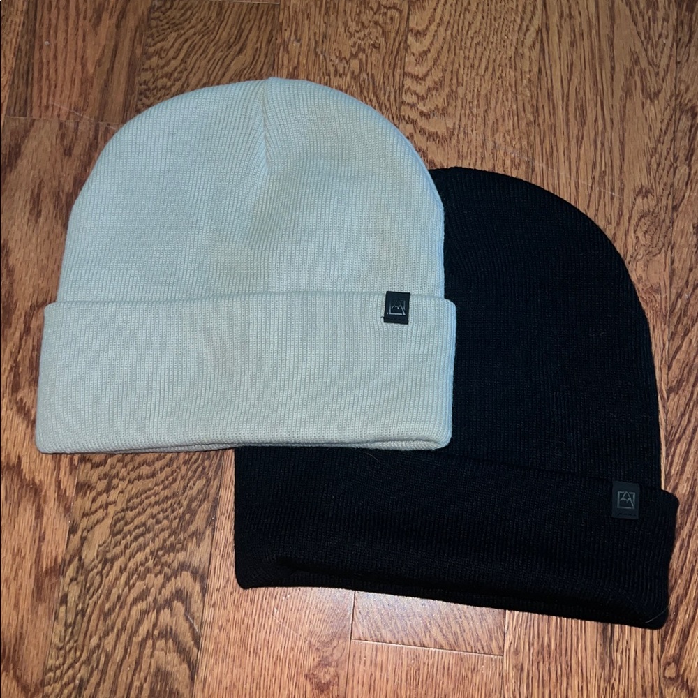 NWOT Set of 2 Avalanche folded beanies tan black